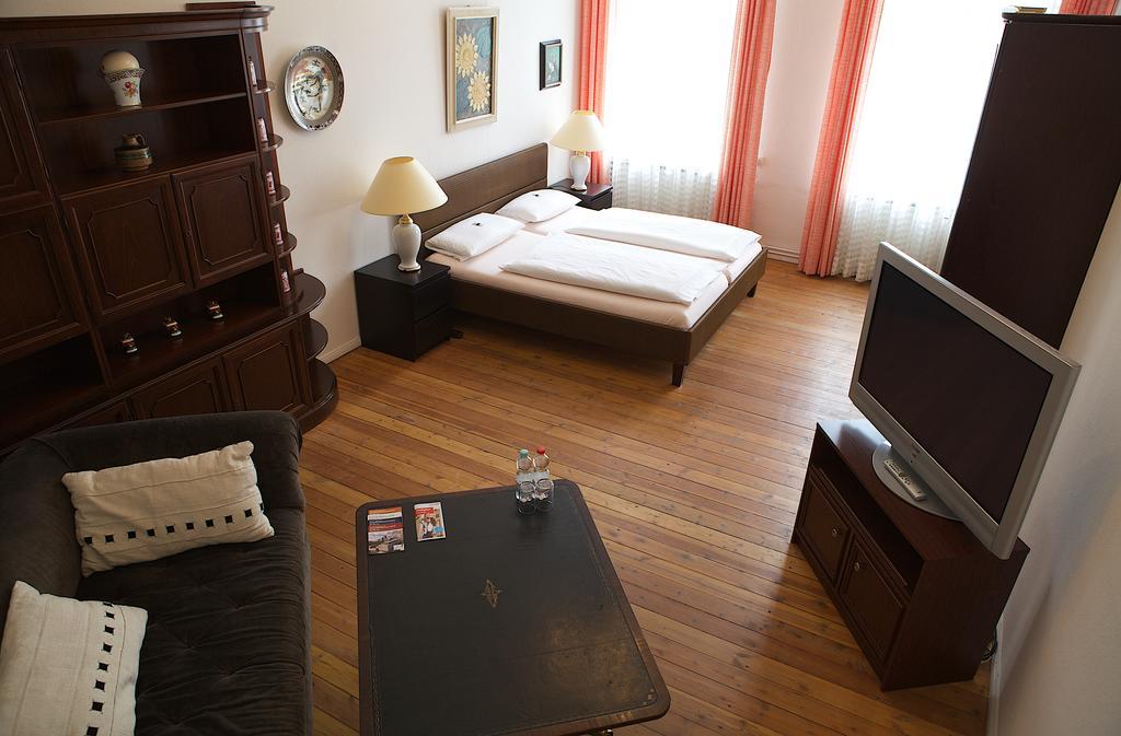 Hotel Pension Fasanenhaus - Berlin — Fotos 2